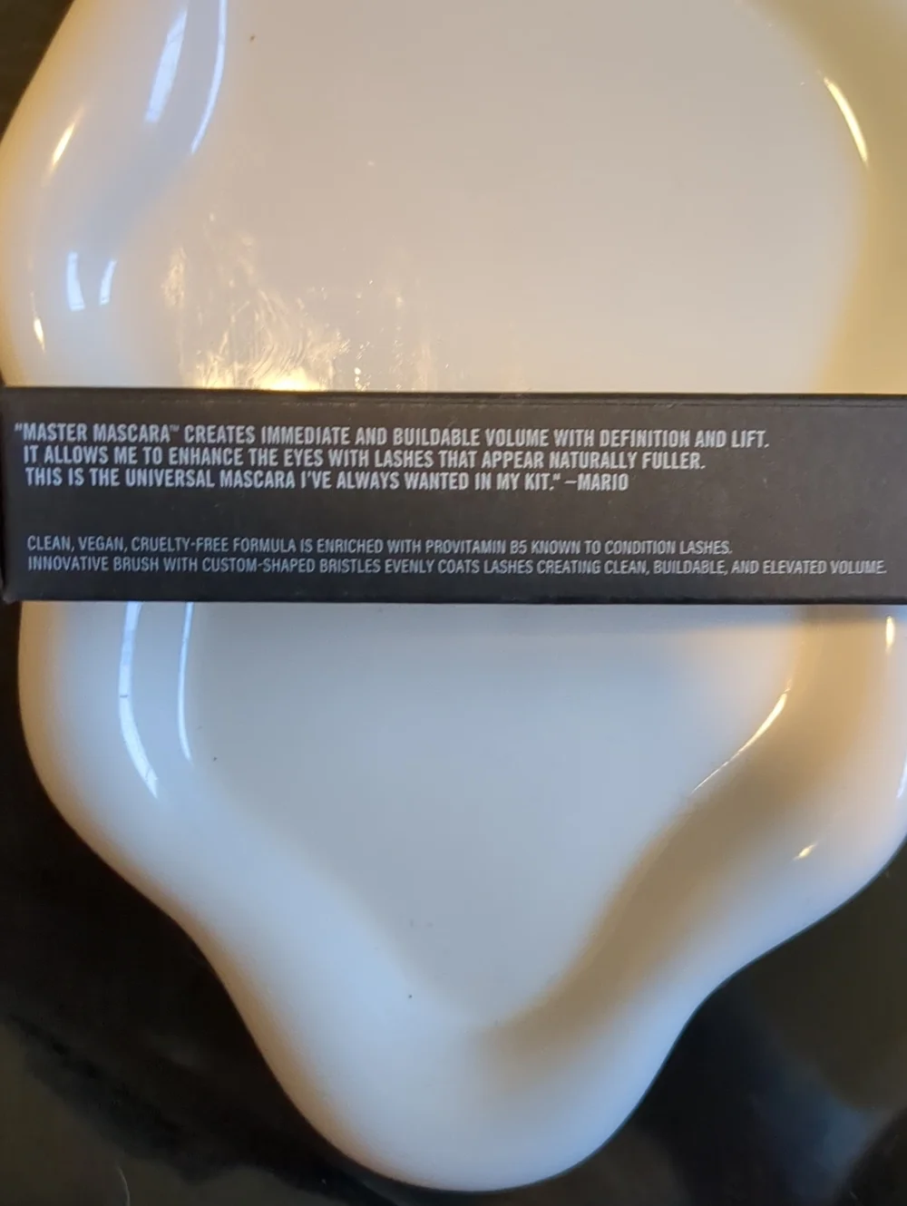 VOLUMIZING Mascara